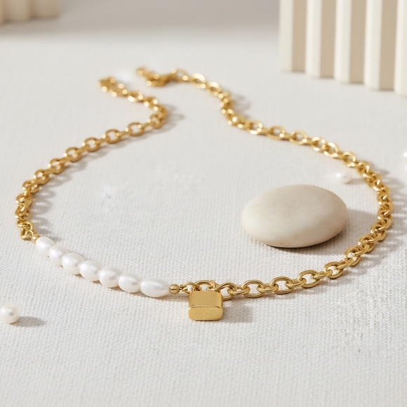 Stunning 18K Gold Plated Freshwater Pearl Necklace with Padlock Charm 🔒 ✨ - Picture 9 of 12